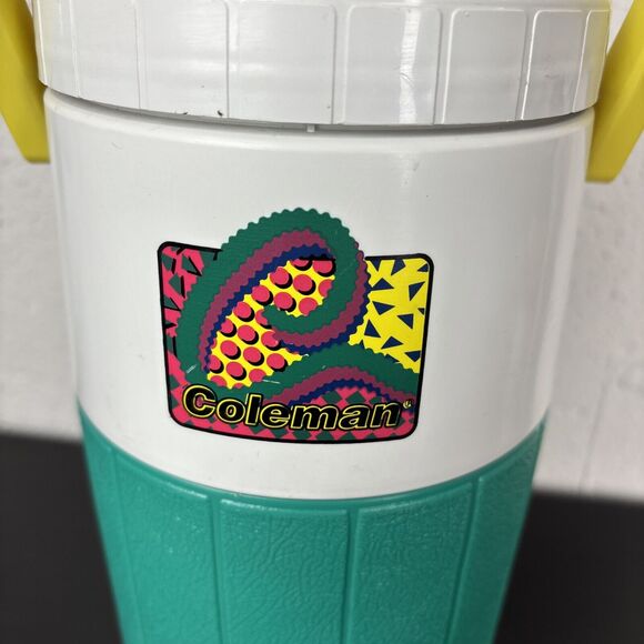 Vintage Coleman‎ Green/ Yellow Polylite 5590 1/2 Gallon Water Jug Cooler Octopus - Picture 9 of 14